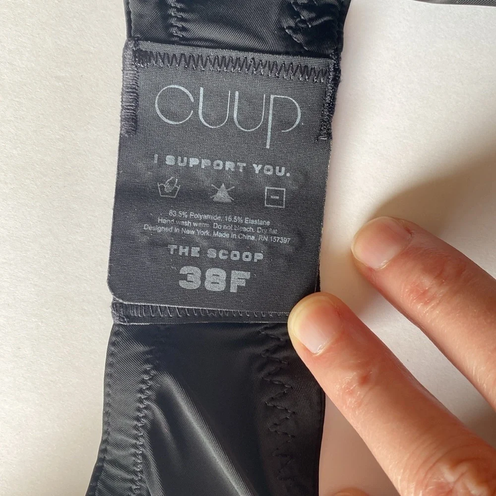 CUUP the scoop bra micro women’s 38F black EUC